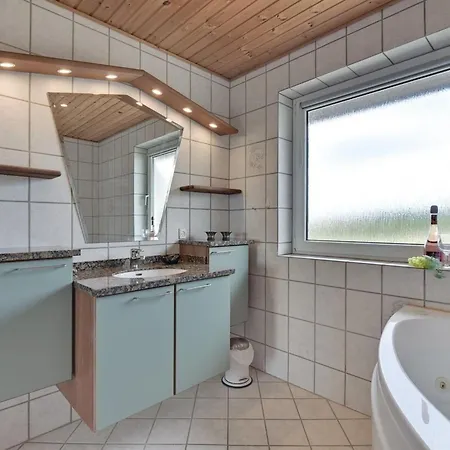 Dorothea - 450m To The Fjord By Interhome *